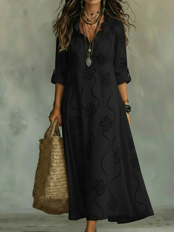 Vestido largo bohemio con bordado floral Nuvara en negro